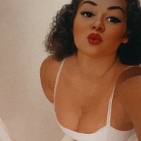 ห้องแชทออฟไลน์ของ aaliyahhbankss