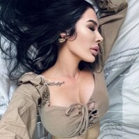 TheLittleGinaxx webcam