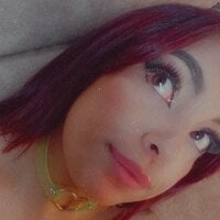 MiaStarts' Avatar Pic