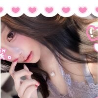 Uizzzqvq3's Webcam Show