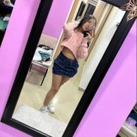 SweettGiselle_ webcam