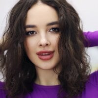 LisaLe's Profile Pic