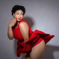 MillyHotsoon webcam model