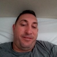 Shaggy1975's Offline Chat Room