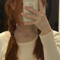 violett_moons webcam