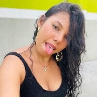 mia__fernandez