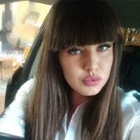 Kira_Mooon model avatar