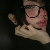 LilDeerLive Webcam