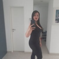 dalia_vega's Offline Chat Room