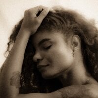 Carameloo_95Live Webcam