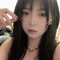 lisa-wuwu's Avatar Pic
