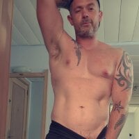 Alwayshere90 webcam