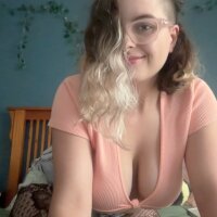 willow_love's Offline Chat Room