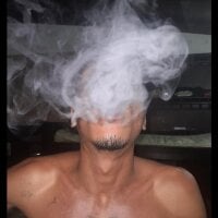 Jose_Smoke webcam model