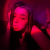 LayteDarks webcam model