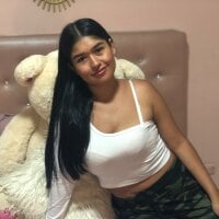 AnaisJonesHot's Offline Chat Room