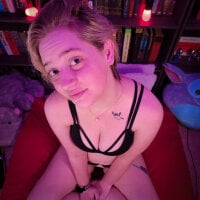 goodtimewithflo's Offline Chat Room