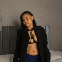 Anais_vll's Offline Chat Room