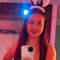 thaliashabbag's Offline Chat Room