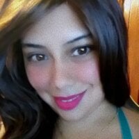 Ada_bellasexy's Offline Chat Room