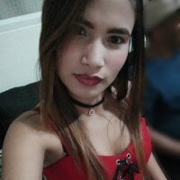 kiara_red4's Offline Chat Room