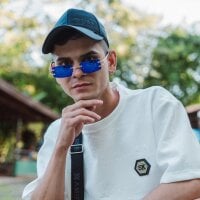 liam_coleman25 webcam model