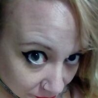 Coraline451's Offline Chat Room