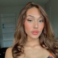 XxAngelBabyyxX's Offline Chat Room