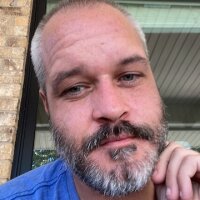 BlackhawkCrewin's Offline Chat Room