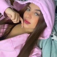 Chaneel_Rose_