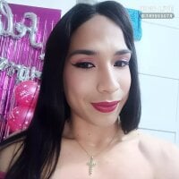 brunettehot77 webcam