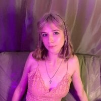 steshastownsworld's Offline Chat Room