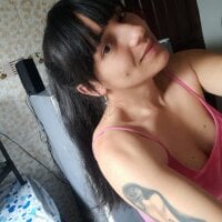 madison_'s Offline Chat Room