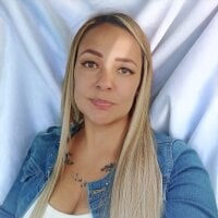 Offline chatovací místnost Anniie_evans