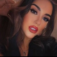 NyxxReign's Offline Chat Room