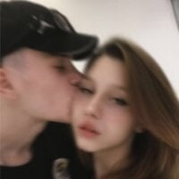 ห้องแชทออฟไลน์ของ Adam_and_Alisa