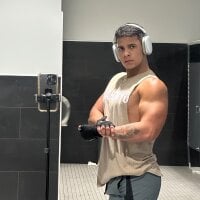 Chicohot2309 webcam