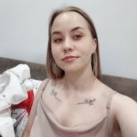 DesireCarmen webcam model