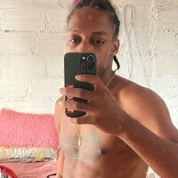 Larry-n-clouds model avatar