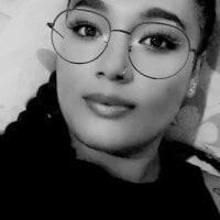 careloquita's Offline Chat Room