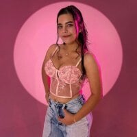 VaiaLowell webcam model