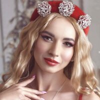 Beatrice-barbie nude on webcam for live porn video chat