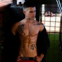 Travis_R model avatar