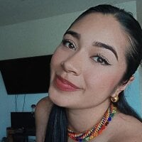 Samara_Outdoors webcam model
