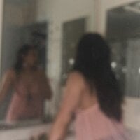 Babe_Laila webcam model