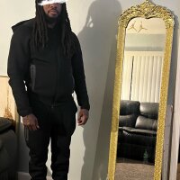 mikedogg66's Offline Chat Room