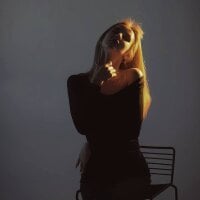 kianawhite webcam model