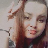 Ellarosey's Offline Chat Room