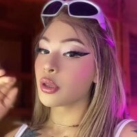 REBECA_VALENTINE webcam