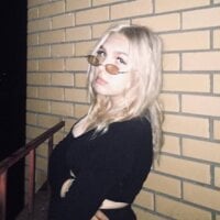 bella_hots's profile image'